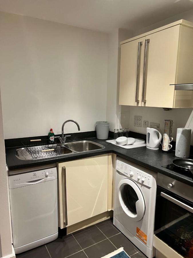 Stratford Bow London Apartment ภายนอก รูปภาพ